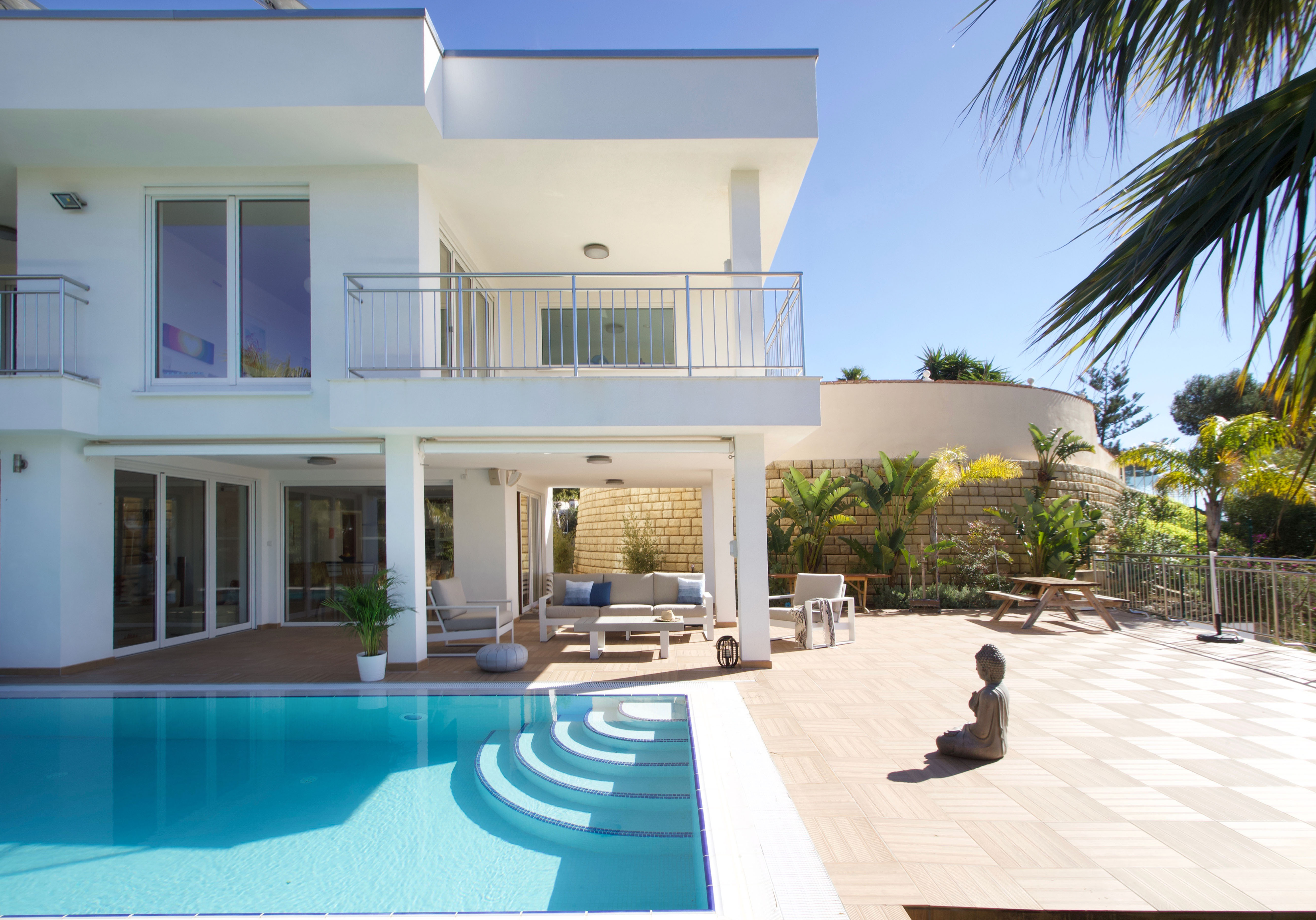 Außenansichten vom Haus